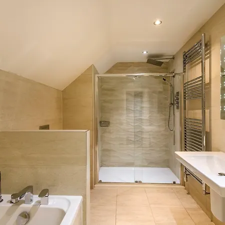 Apartament The Townhouses @ Carus Green