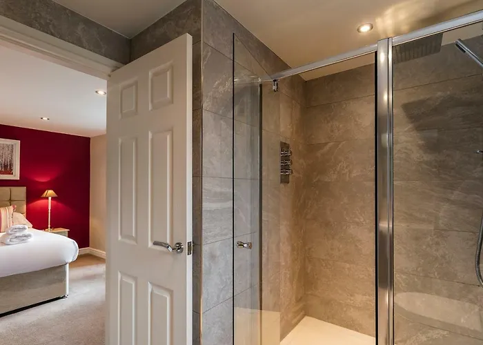 The Townhouses @ Carus Green Apartment Kendal