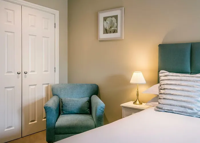 The Townhouses @ Carus Green Apartment Kendal