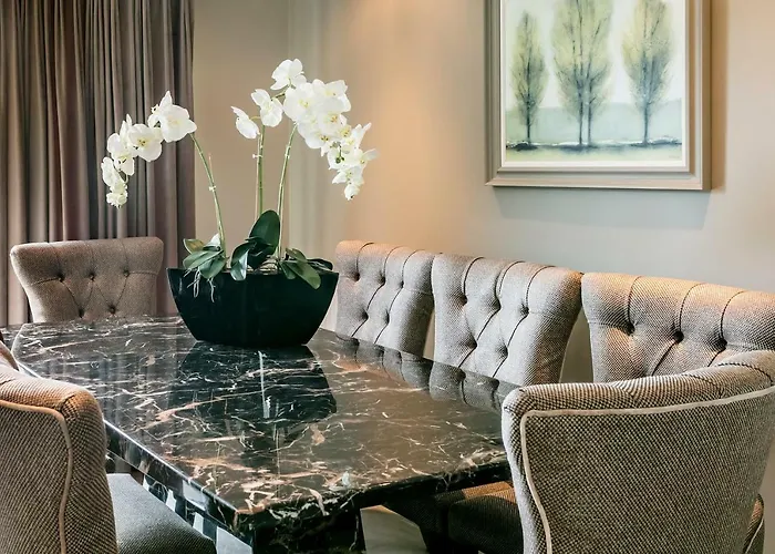 The @ Carus Κένταλ